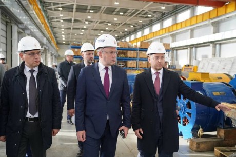 Губернатор Илья Середюк принял участие в открытии второй очереди Центра технической поддержки БЕЛАЗ