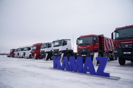 Илья Середюк дал старт работе дилерского центра ПАО «КАМАЗ» в Кузбассе